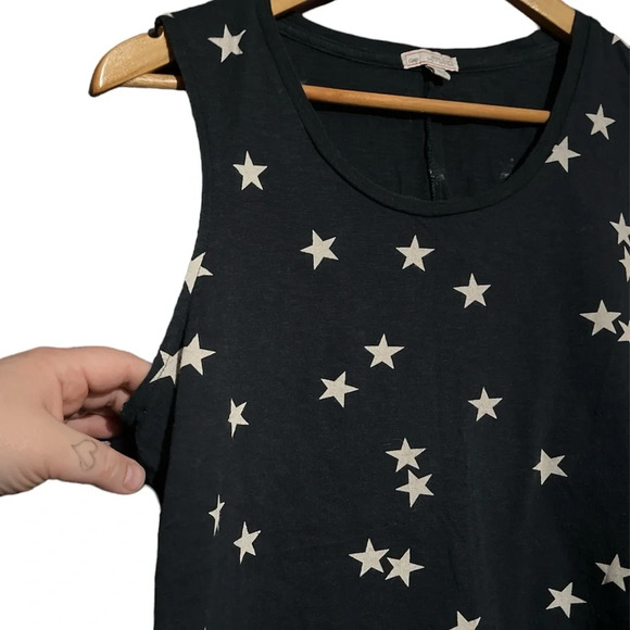 Gap tank, navy with stars - Picture 2 of 3